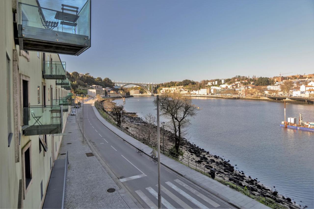 Douro Triplex - Destilaria Residence By Porto City Hosts Вила Нова ди Гая Екстериор снимка